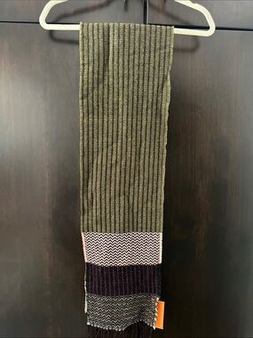 Wallace Sewell Wool Scarf
